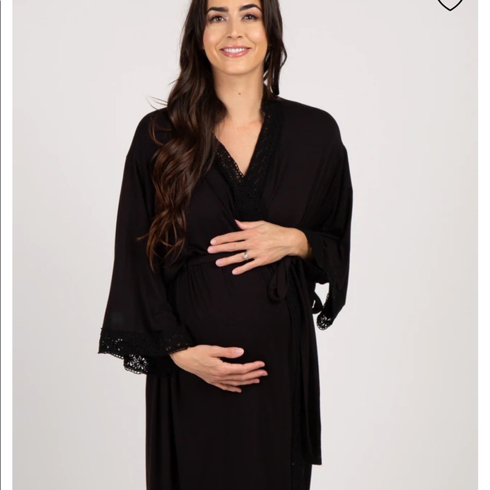Pink Blush maternity robe NWOT